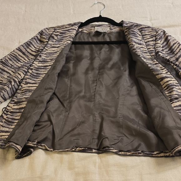 Adrianna Papell Silk Women's Patterned Blazer - Gray and Silver - Picture 11 of 15